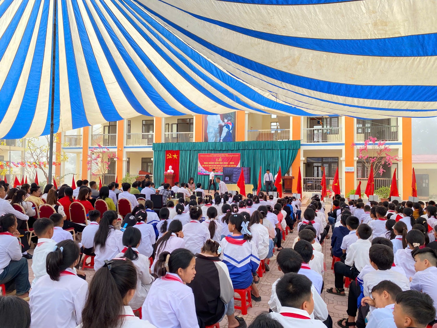 KHAI GIẢNG NĂM HỌC 2025-2026